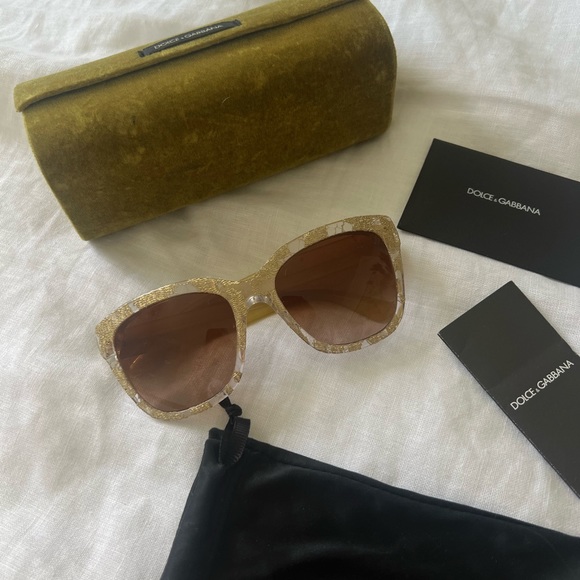 Dolce & Gabbana lace Gold Sunglasses - Picture 5 of 9